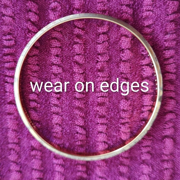 Kate Spade Idiom "Hot To Trot" Bangle - Picture 3 of 5